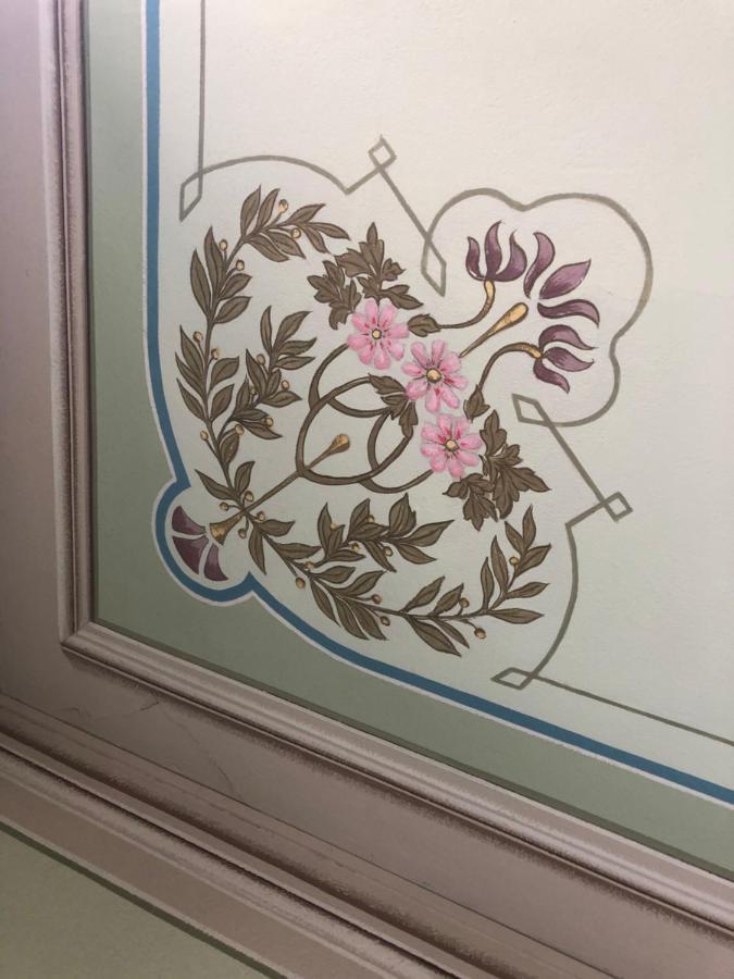 Villa Il Maiale Bianco Bed & Breakfast San Fedele Intelvi Exterior photo