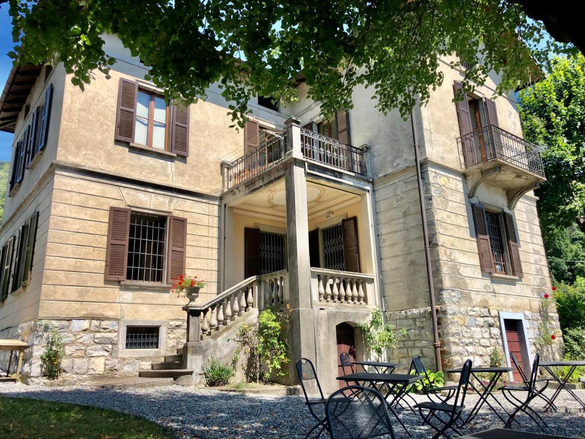 Villa Il Maiale Bianco Bed & Breakfast San Fedele Intelvi Exterior photo