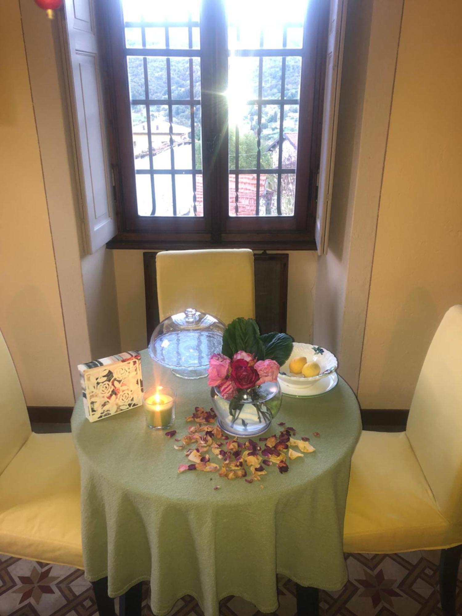 Villa Il Maiale Bianco Bed & Breakfast San Fedele Intelvi Exterior photo