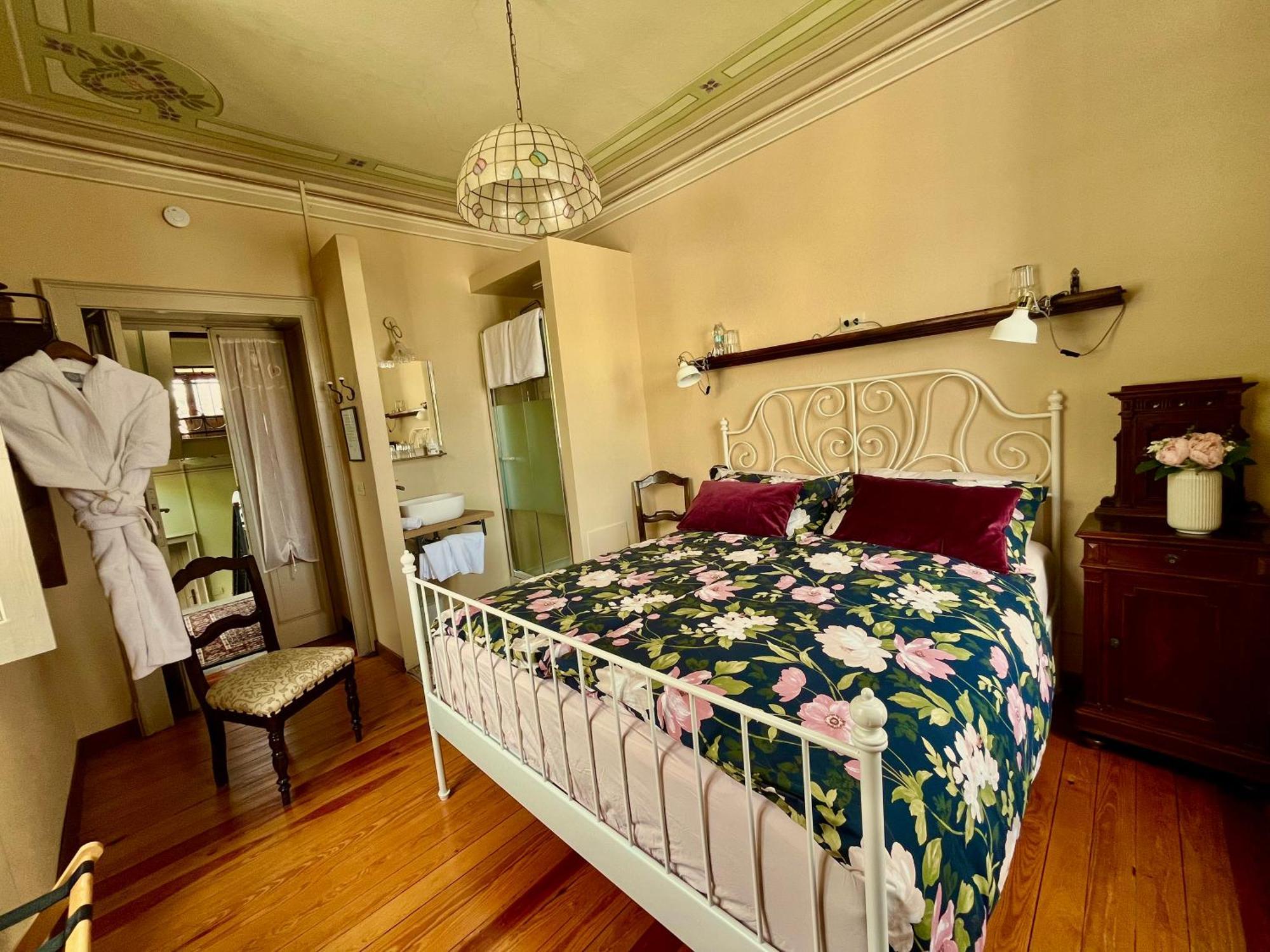 Villa Il Maiale Bianco Bed & Breakfast San Fedele Intelvi Exterior photo
