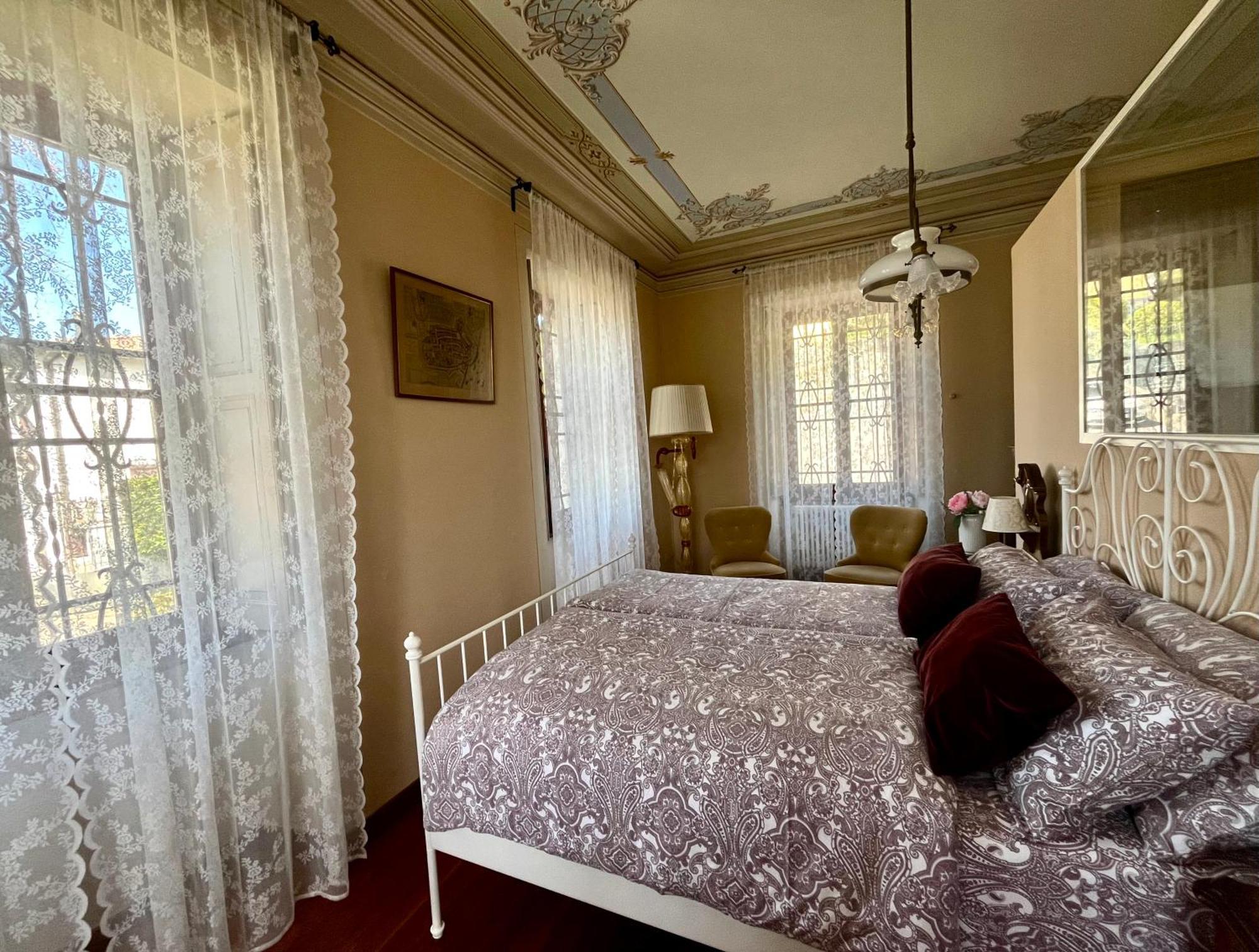 Villa Il Maiale Bianco Bed & Breakfast San Fedele Intelvi Exterior photo